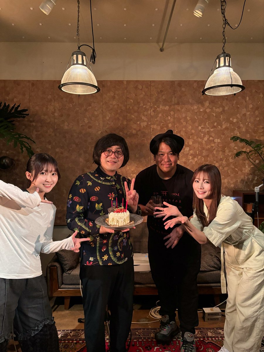 【詳細】山内あいな  Silent Siren コラボワンピース 山内あいな(SILENT SIREN Ba.) (@aina0703) / Posts / X