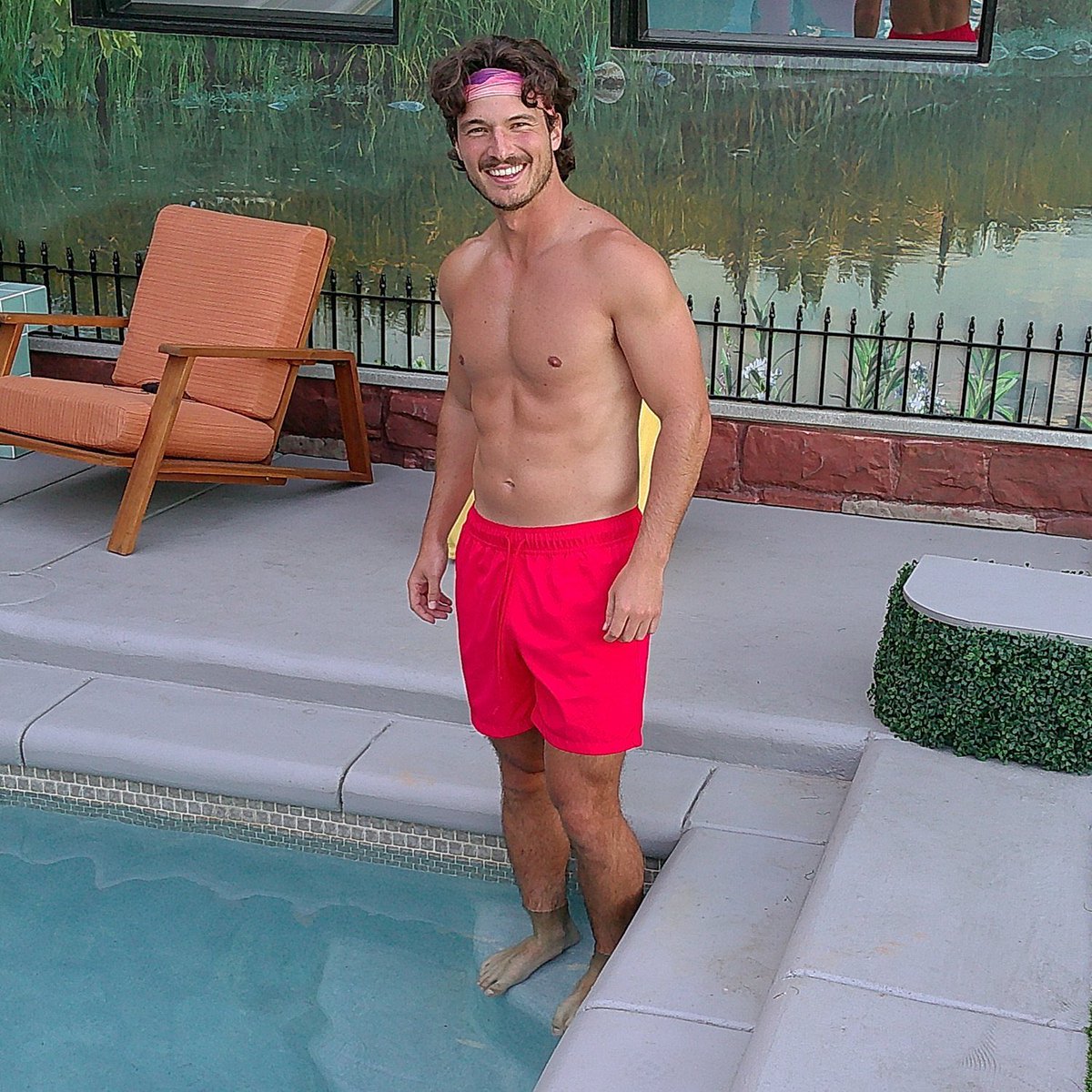 PaulStans1's tweet photo. Rome is really the sexiest second boot ever . I will miss this man on my screen #BB28 😍😭 https://t.co/L8AKV5rJja