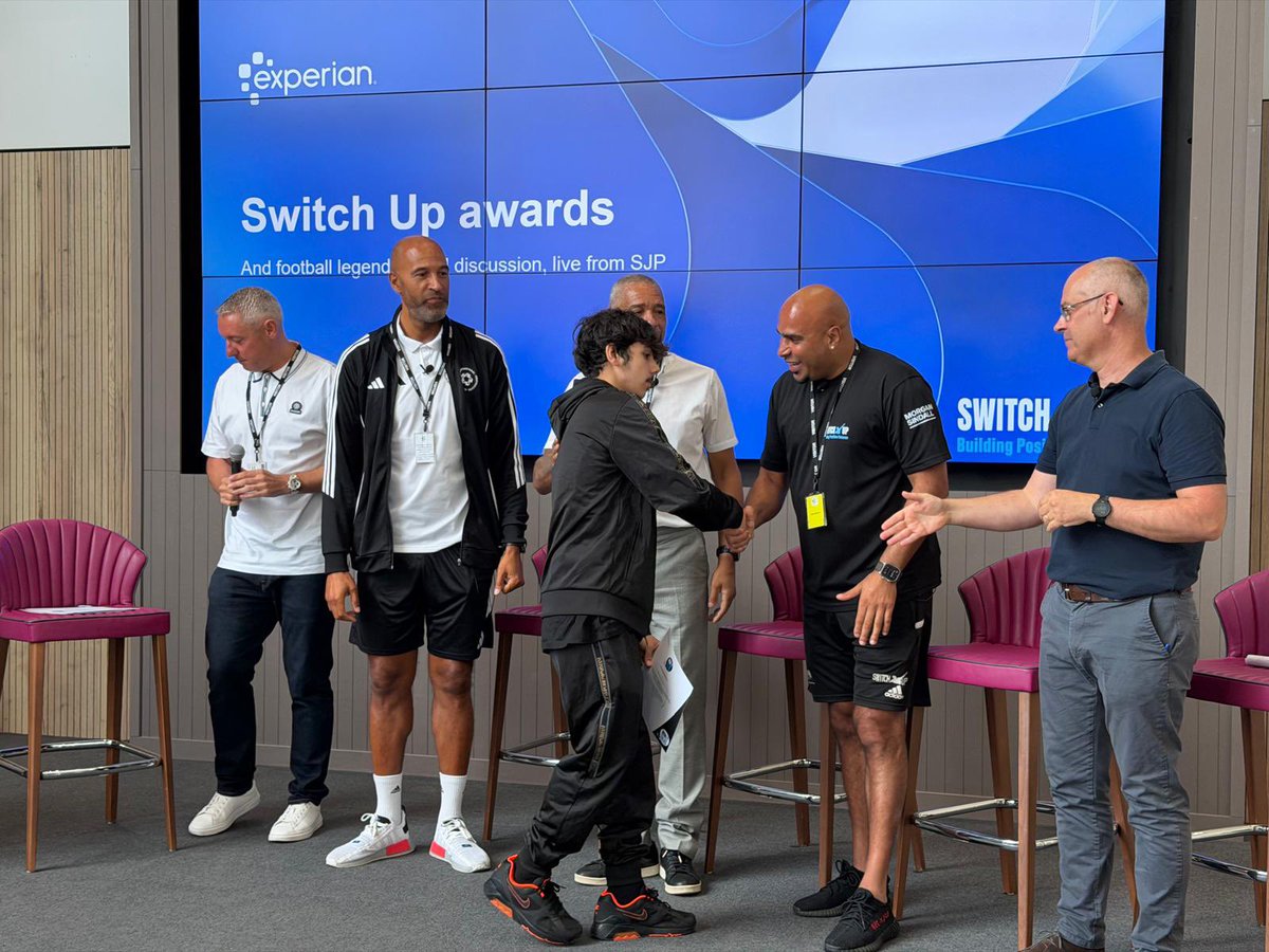SwitchUpNotts's tweet photo. Proud to officially launch our partnership with Experian UK & celebrate 10 young people graduating from our financial literacy programme
Together, we’re building confidence, creating opportunities, & helping young people write a different story
#SwitchUp #Experian #SocialImpact https://t.co/I4wmgESoQN