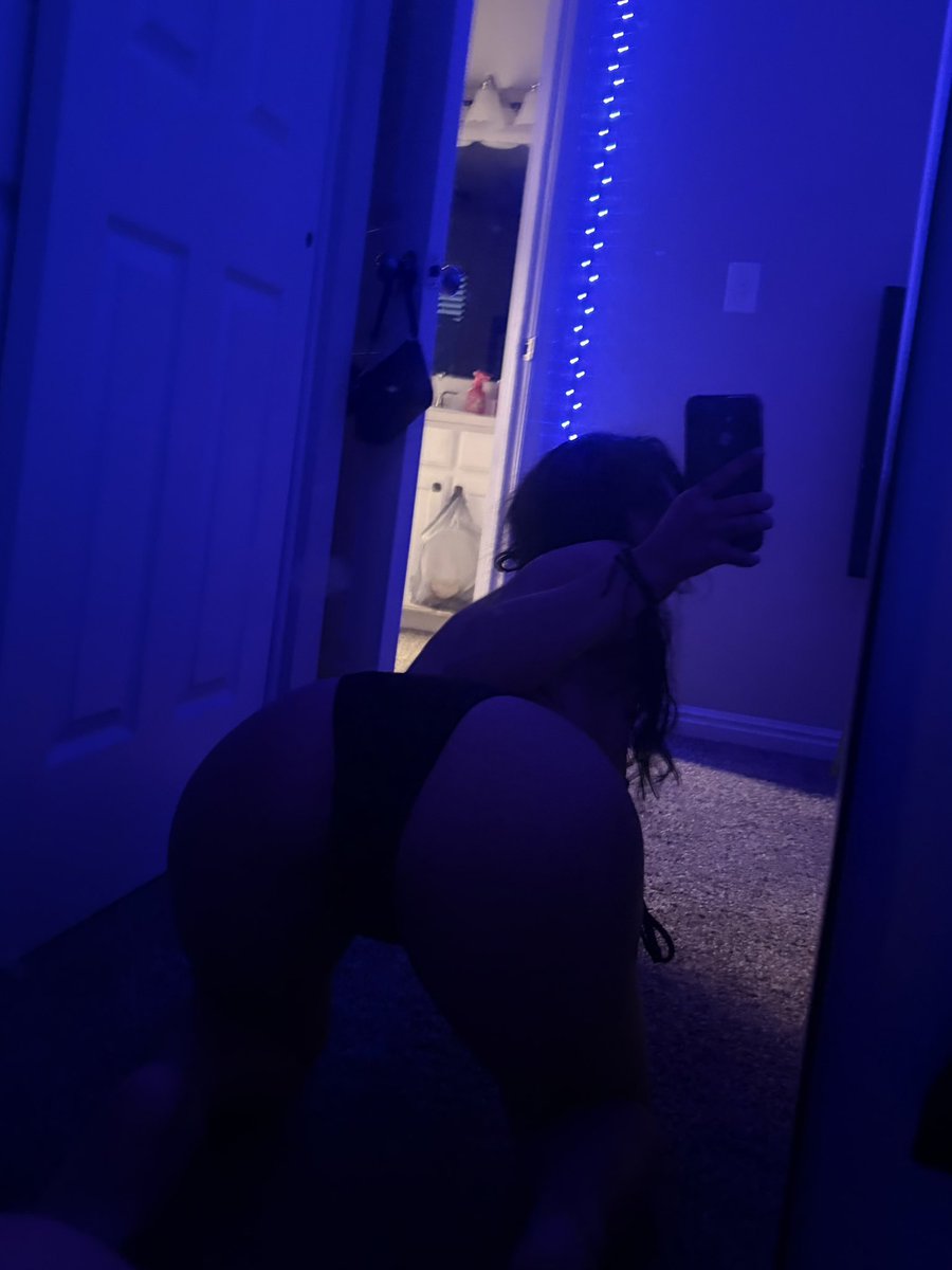 JezlinPeralta's tweet photo. 11:11🤭lmk for tele 📲📲🥰 https://t.co/q38PqDPmyi