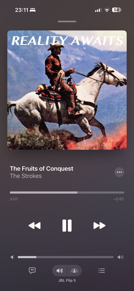 fernando_btw's tweet photo. hoy ganó la música si me lo preguntan https://t.co/lw57TwKCUl