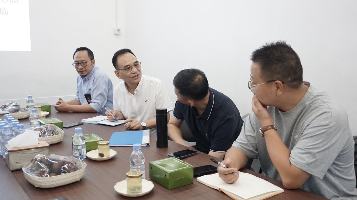 karantina_riau's tweet photo. Audit GACC di Pekanbaru, Karantina Riau Fasilitasi Pemeriksaan Ketertelusuran dan Pengawasan Keamanan Pangan

Pekanbaru (22/07) — Karantina Riau memfasilitasi pelaksanaan Audit GACC yang dilaksanakan di salah satu perusahaan Sarang Burung Walet (SBW) di Pekanbaru. https://t.co/4ibCHsGVUi
