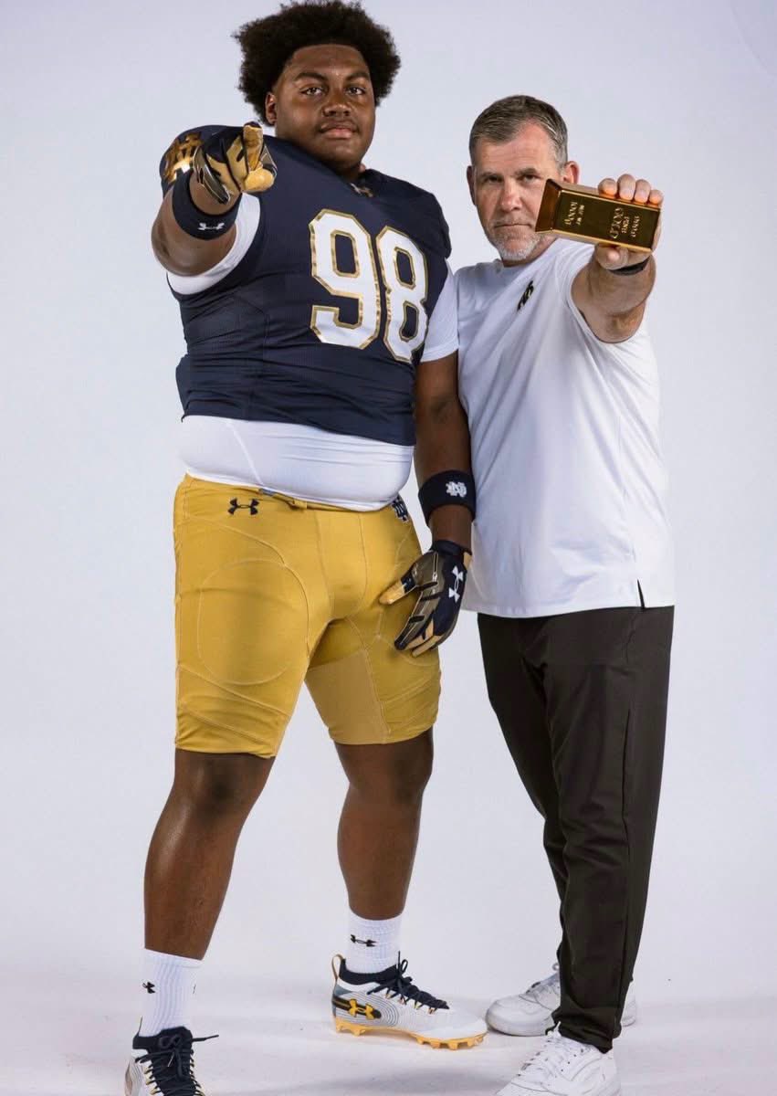 dosleprechauns's tweet photo. TANK’s TAKES - @BraydenParks27 

For those of you who are new here to the page or new to football. We here at Dos Leprechauns love to teach the game. For those who have been here awhile you know that we are quite partial to the 9 most important positions in football, the 5 offensive linemen and 4 defensive linemen. Without the 5 offensive linemen leading the charge up front, those offensive skill players don't have holes to run through, time to throw in the pocket and time to get open on the perimeter. On the 4 defensive linemen, creating pressure, stuffing the run and getting a pass rush can wreck an offensive backfield and dictate how the game is going to be played. In the game of football, it starts and ends in the trenches. As Tank says "Linemen are my weapons, my MVP's." 

If there's a city that has started to really restore the luster of producing top talent left and right the past 4 years or so, like it did back in the day. It's Chicago, Illinois aka Notre Dame's backyard. Back in the day the Irish used to flat clean house in landing the talent it takes to compete for National Championships in the Windy City. There's a league there that is really on the up and up on being one of the best conferences in all of high school football in the Chicago Catholic League. Over the past 4 years or so the Irish have been walking out to the backyard for talent because of that league producing the talent it takes to compete for National Championships.

Meet Brayden Parks! Today, CHOSE HARD and will be another weapon for @CoachPartridge 

THE FIRST APPETIZER: Brayden is a multi sport athlete as a baseball player. I'll say it again, college coaches absolutely love recruiting mult sport athletes. He plays his high school football at Brother Rice who is one of the best teams in the Chicago Catholic League.  He was the  Chicago Catholic League DEFENSIVE PLAYER OF THE YEAR! He is trained by former Irish defensive end/outside linebacker @K_Neal56 , who played during the Charlie Weis years. Kerry runs a big time Training Facility called WIN Performance out in Chicago with plenty of studs coming out of his facility left and right

STRENGTHS: Well lets state the obvious anytime you can get a UNICORN out of Chicago who's godfather is @chris_zorich , that's a good place to start. When you first turn on the tape of Brayden it's hard not to notice him. He is a WIDE BODY that blocks the sun out. He is BUILT..He has the ELITE OF THE ELITE FIRST STEP off the snap. Brayden gets those poor offensive linemen on SKATES and ON THEIR HEELS IMMEDIATELY!! 

HE'S GOT KNOCKOUT POWER IN HIS! Brayden not only has the knockout power in his hands, but also has SPEED to where those poor offensive linemen don't know what hit em. Brayden can also flat out toss those poor offensive linemen around like rag dolls. And his short area explosiveness for a wide bodied 305lb hoss is UNFAIR!! He's a FREIGHT TRAIN when he gets vertical meaning when he rushes up field quarterbacks and tailbacks go LOOK OUT!! 

Brayden's motor is RELENTLESS!! Brayden knows how to set up an offensive linemen when he rushes with his hands and has a few counter moves to him as well. As a guy who absolutely loves linemen IT'S WORTH OF THE PRICE OF ADMISSION!! That A GAP IS HIS!! He plays with good leverage and gets underneath the shoulder pads of the offensive linemen which makes it very hard for them to neutralize him. I also like how he will put his hands up to make quarterbacks change arm angles and bat the football down. Brayden flat knows how to lockout the offensive lineman, hold his gap, read and go light up the tailback. 

PROJECTION: I have Brayden as a 5 star player. This 305lb behemoth is tailor made to be a BAD BAD BAD MAN, much like his godfather, Zoro. The amount of talent he has is just plain FILTHY! And he's only going to get better and better. 

👇 prepare to be wowed 
https://t.co/MEdbSuBOoF

picture courtesy of Brayden's Instagram