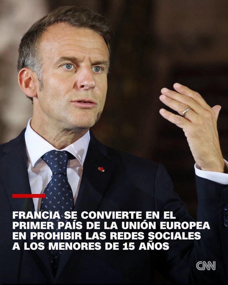 _sandredg's tweet photo. Ahora regulen a los papás que sobrecomparten la vida de sus hijos que ni redes sociales tienen y su huella digital es más grande que la mía :'( https://t.co/58OqVMDGDj