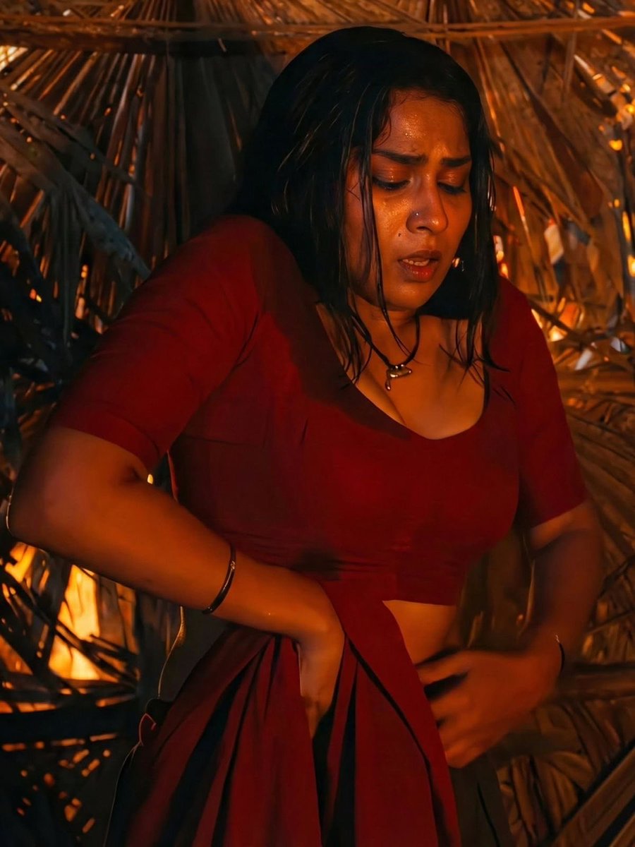 Cinema8Maniac's tweet photo. Most shocking and boldest act from homely actress Swasika and Abhinaya on screen. Both are 34. https://t.co/nhkVc13u0J
