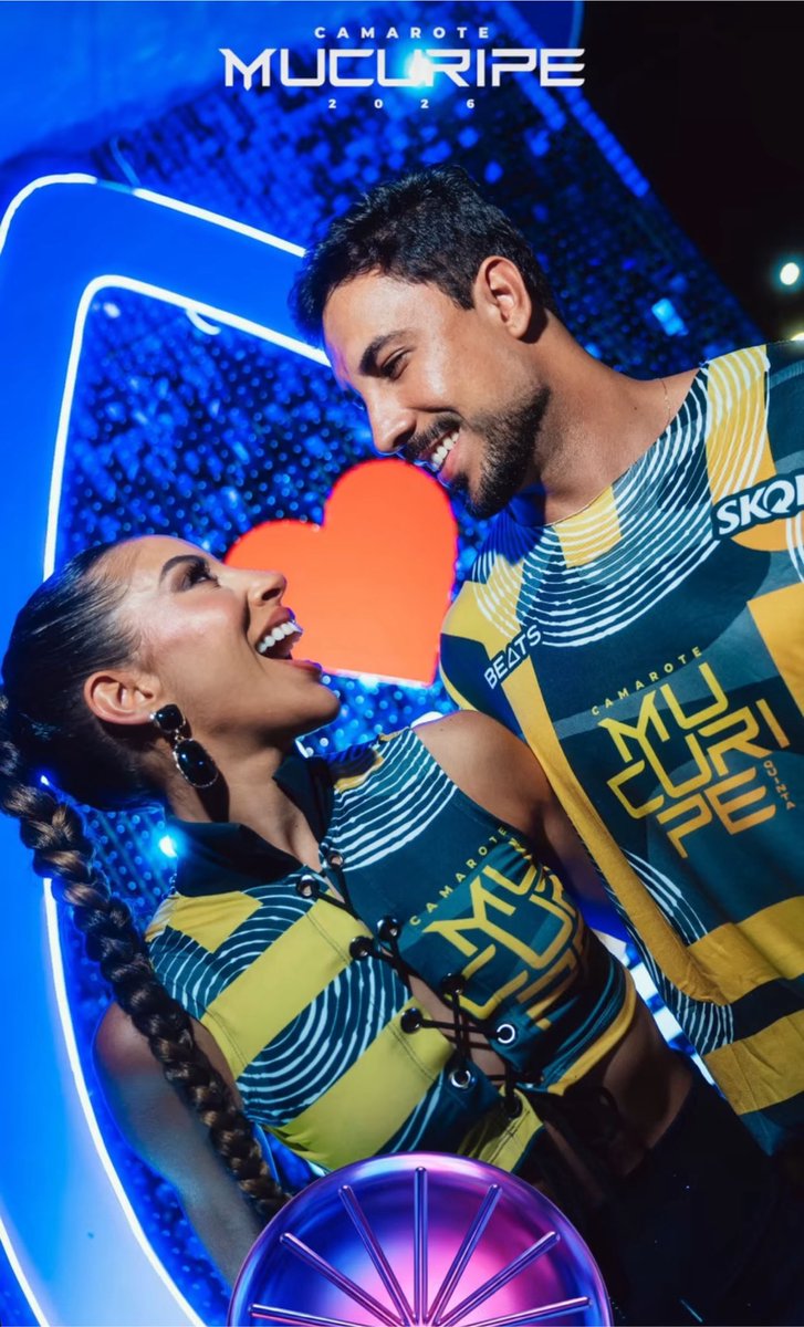 eucoments_'s tweet photo. Os mais lindos no melhor camarote 🫶🏻✨ https://t.co/uE7dFWZIgE