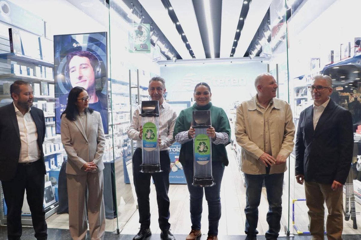 zonacritica17's tweet photo. Abre Gobierno del Estado de México 10 Puntos de Recolección para Reciclar Aparatos Electrónicos https://t.co/H7xmmxpA9h https://t.co/IqBy2AoVK4