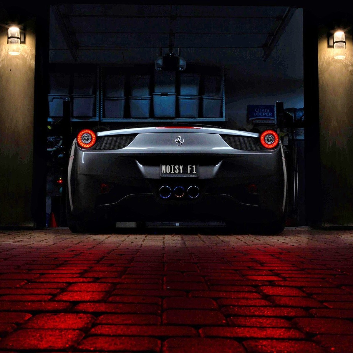 Rinoire's tweet photo. #FerrariFriday https://t.co/yOUWYVY5Wt