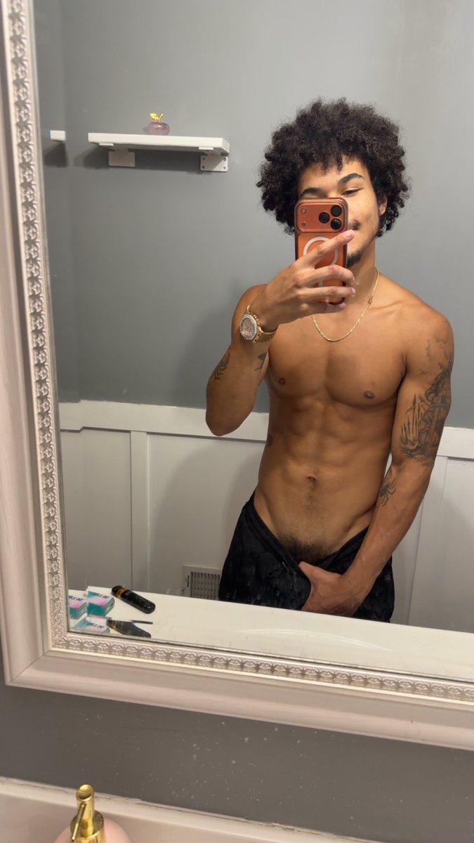 LordActivis's tweet photo. whos active 😋
https://t.co/aoRq6R4msJ https://t.co/e34Y8j8ZnX