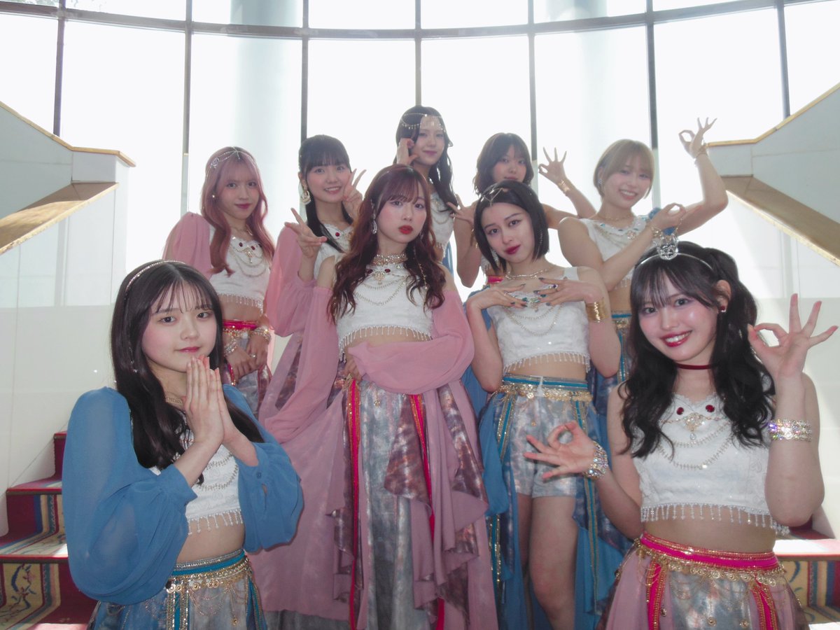 angerme_upfront's tweet photo. 🤍本日開催🖤

#アンジュルム 37thシングル
『BaBaBa Burning Love！/愛が愛のままでいられますように』

＜ミニライブ&お見送り会＞
🗓️7月24日(金) 
📍 ダイバーシティ東京 プラザ (東京)
⏰①17:15〜

詳細はこちらから🪽
▼ https://t.co/haJH0v2OVQ

ミニライブは観覧フリーです！ぜひ遊びに来てください❤️‍🔥

#アンジュバニラ #アンジュ愛まま #ANGERME #ハロプロ