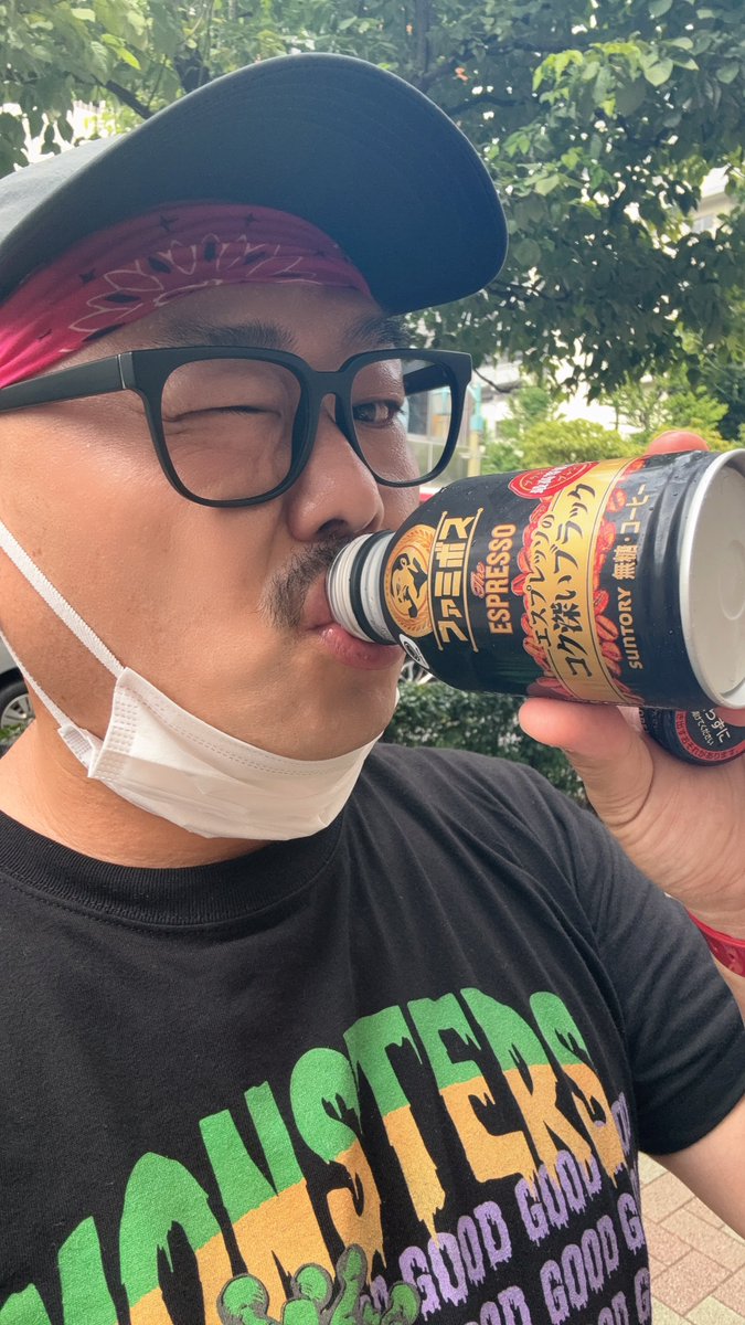 安田大サーカス クロちゃん tweet media