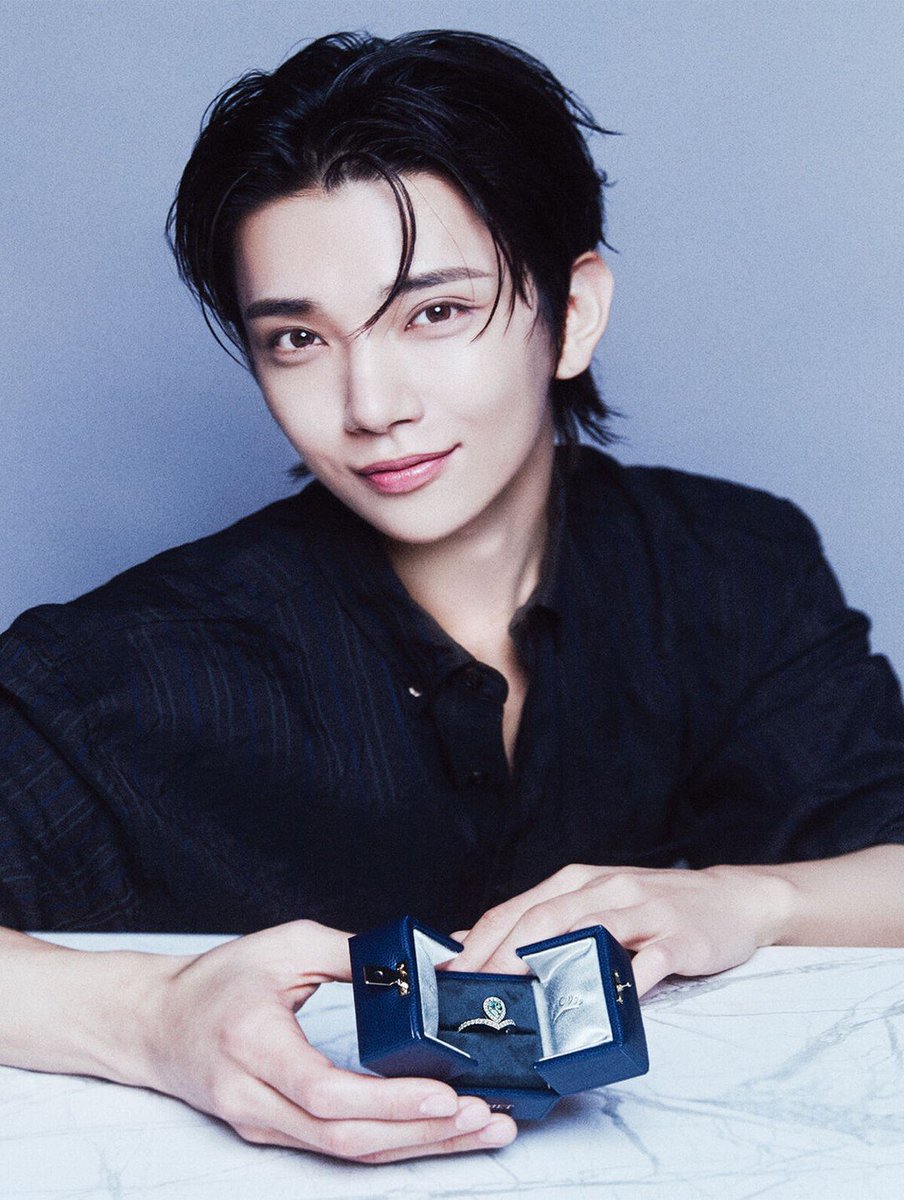 joshushushu_svt's tweet photo. #JOSHUA #조슈아 Numero Tokyo

Joshua killed it for Numero Tokyo too🫠🫠 https://t.co/HF6qjEXMTK