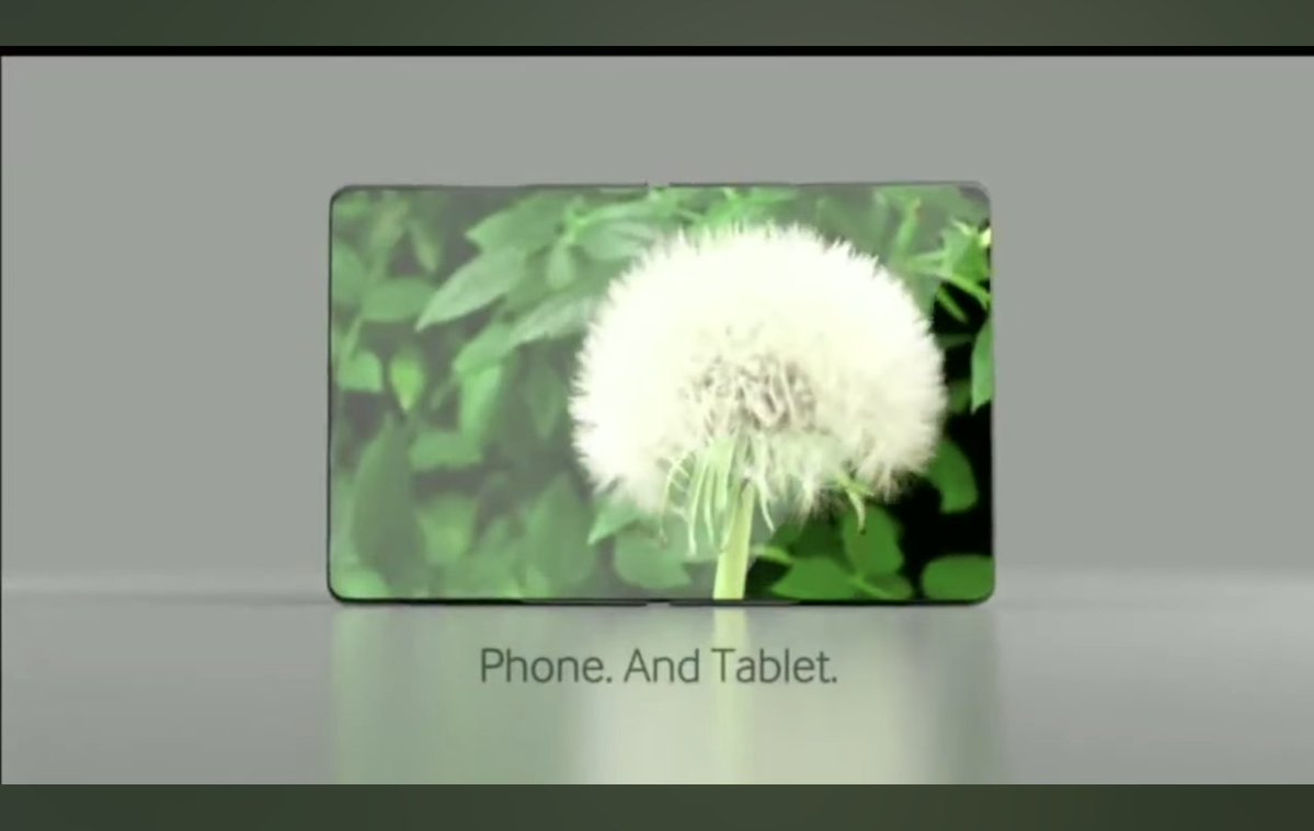 RjeyTech's tweet photo. Samsung never copied the Apple Foldable form factor.

13 years ago in a commercial Samsung showed us the blueprint for the z fold 8.

Today it's come to fruition.

Samsung is the true pioneer in Foldable tech. https://t.co/CJvH35ZqcQ