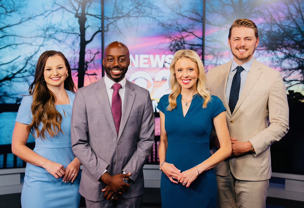 cbkmediamgt's tweet photo. Check out the new promo featuring client @aaronfarrarNews and the @WFMY morning news team! It’s been a fun first month for Aaron and his family in Greensboro. 
#GreensboroTVNews
#WFMY
#MorningShow
#NewsAnchor
#TeamCBK https://t.co/FPfsAvuIgv