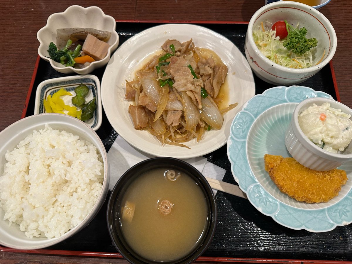 ak19910605's tweet photo. 本日のランチ https://t.co/2XjAcBE65O