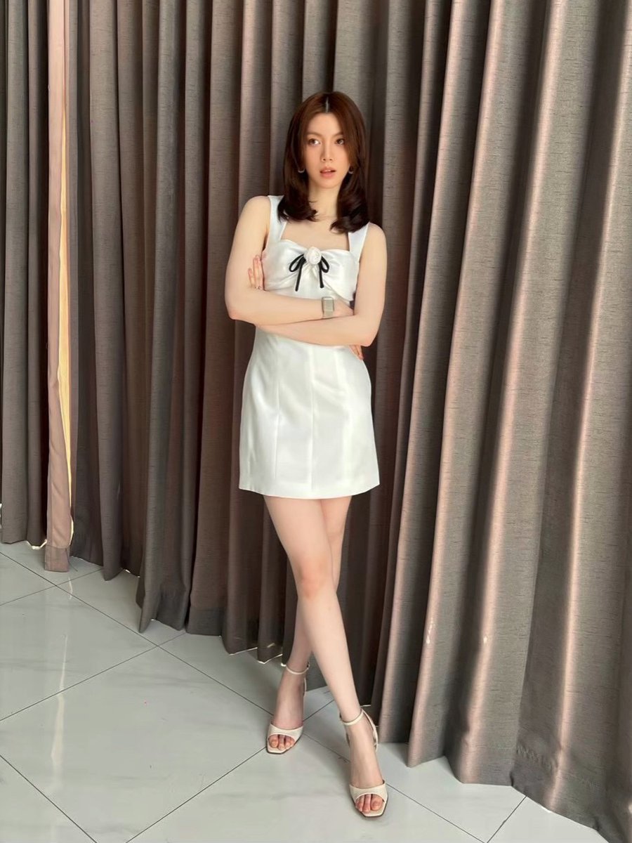 ORMKORNHOMETH's tweet photo. 24.07.26 | IG: verasalon  

น้องนีน @/orm.kornnaphat ในชุดจาก @/asv_official 👠  @/charleskeith_th  

LINGORM ILF
 #วาดฝันวันวิวาห์EP5 
#teamverasalon 
#ออมกรณ์นภัส #OrmKornnaphat https://t.co/Koef2KWApv