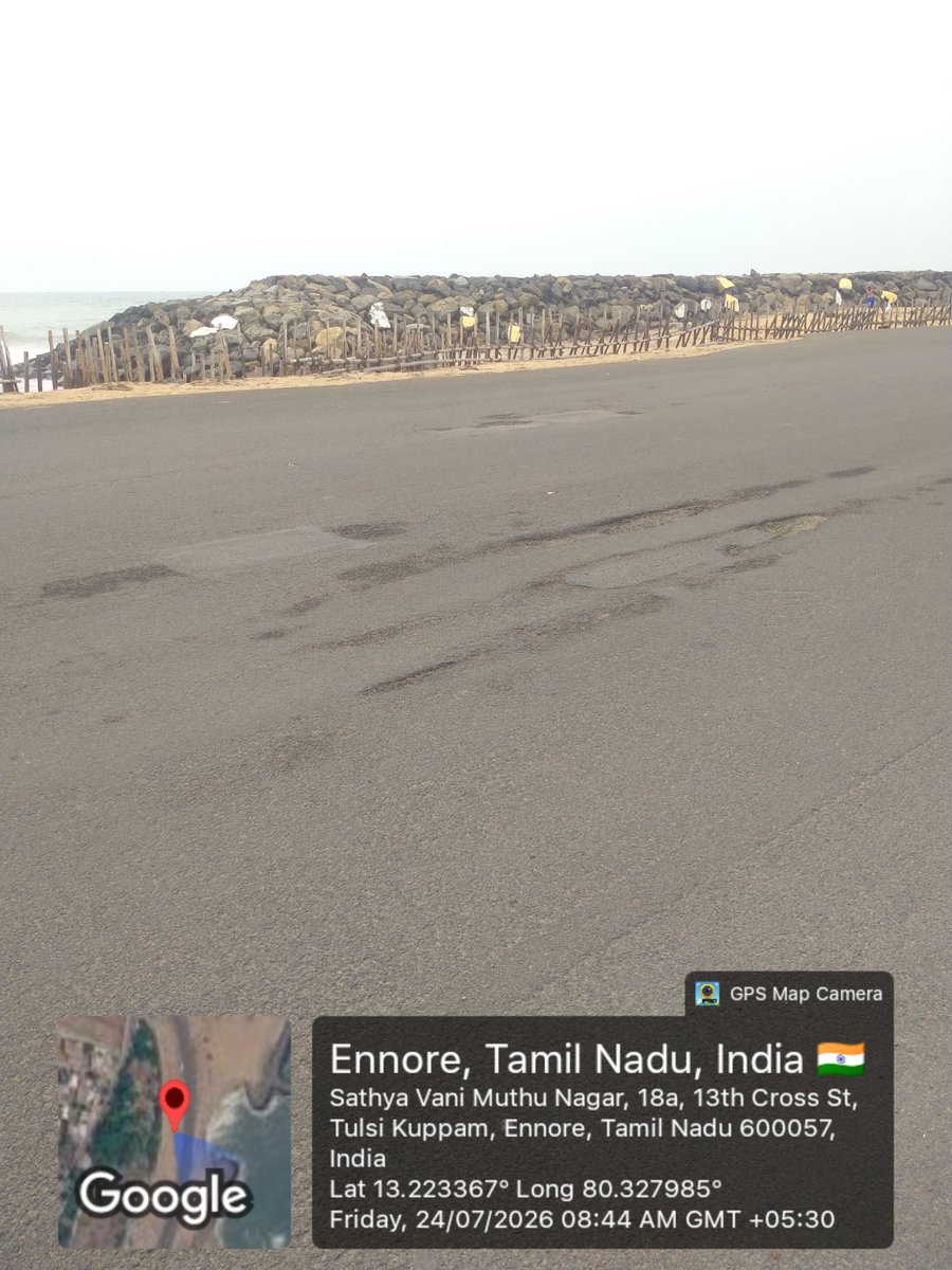 AGeorge7225's tweet photo. @chennaicorp kindly relay this patch of road while going in bikes it is destabilising the vehicles may lead to accidents https://t.co/sBbzWfjsMm