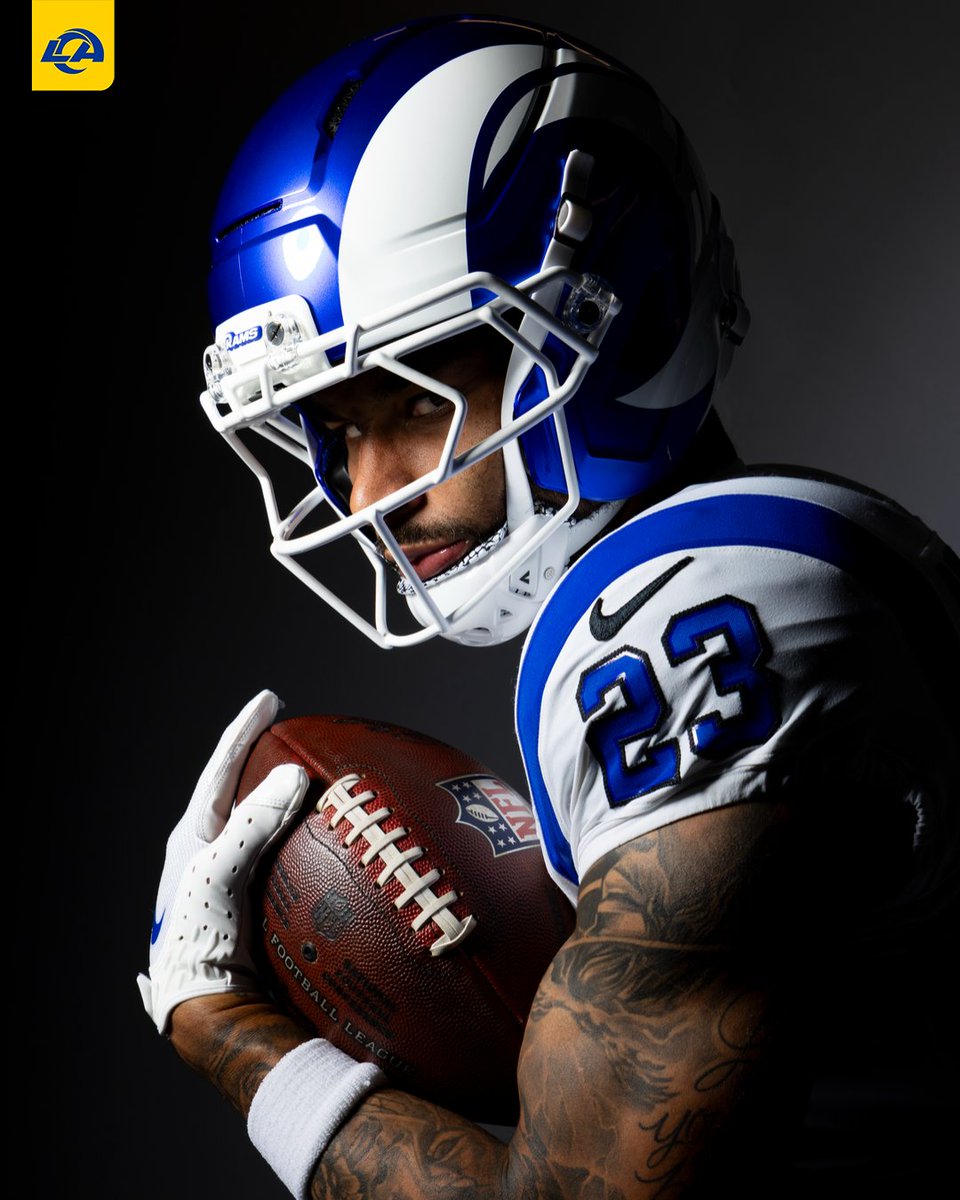 RamsNFL's tweet photo. Old school meets new school. https://t.co/Z5GmQm8ewn