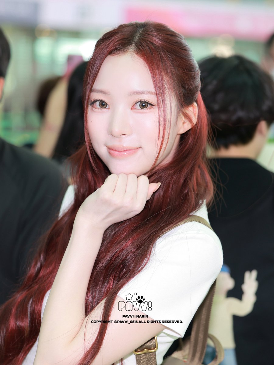 pavv_0815's tweet photo. 260724 잘다녀와 🥹

#미야오 #MEOVV #나린 #NARIN https://t.co/q5jidY5tob