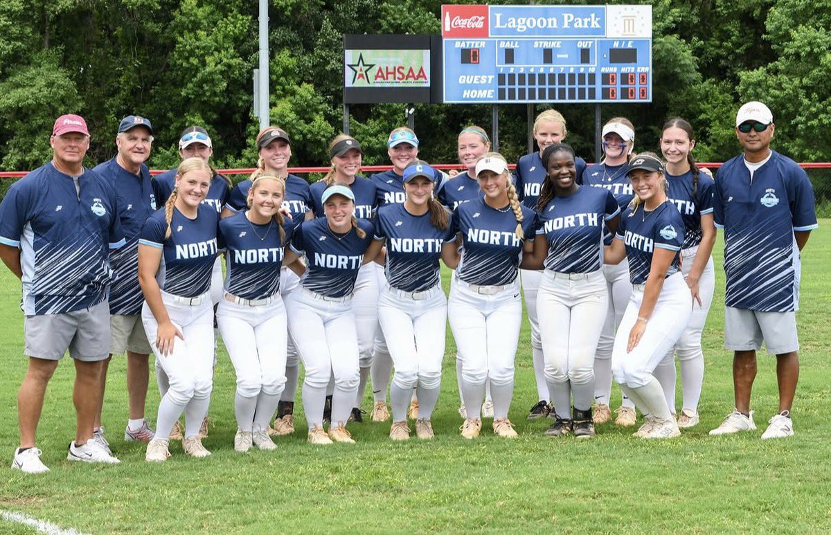 hattiegraham27's tweet photo. Represented the North team for AHSAA All-Star week!! Enjoyed every minute of it!! 🩵💙 @AHSAAnow @ahsaaradio @CoachBryson23 @FuryPremier2027 @KyleParmley @JoeGuth08812179 @Jkolaitis33 https://t.co/KZuKq1ukvB