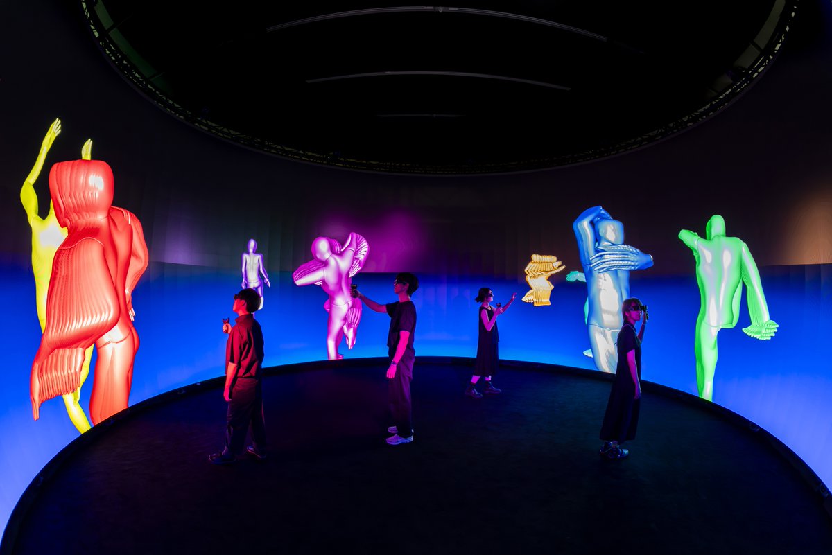 hkbaptistu's tweet photo. Your movement shapes the performance at eMBody! 💃 Use a handheld sensor to guide eight virtual dancers in HKBU’s immersive nVis cinema.
📅 Until 2 Aug; closed Mondays
🕙 10am–1pm
📍 Tai Kwun
🎟️ Free admission
ℹ️ Details: https://t.co/owPjzwsLry
#HKBU #ImmersiveArt https://t.co/PGm2CktUoS