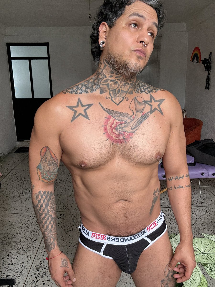 RealRocker86's tweet photo. https://t.co/ztwnnlLZZ0