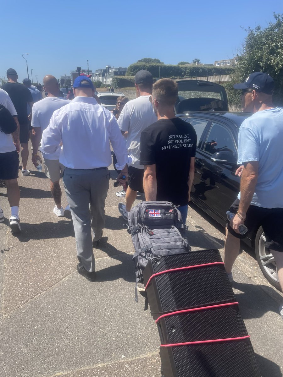StandUpBSTK's tweet photo. Bournemouth march! https://t.co/lPsJur4TOZ
