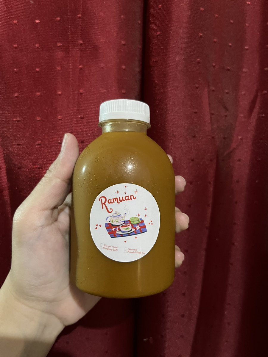 warungramuan's tweet photo. we’re open💕
kunyit asem 8k
dark choco 10k
roasted milk tea 15k
💕💕💕💕💕💕💕 https://t.co/1T9NgafaPA