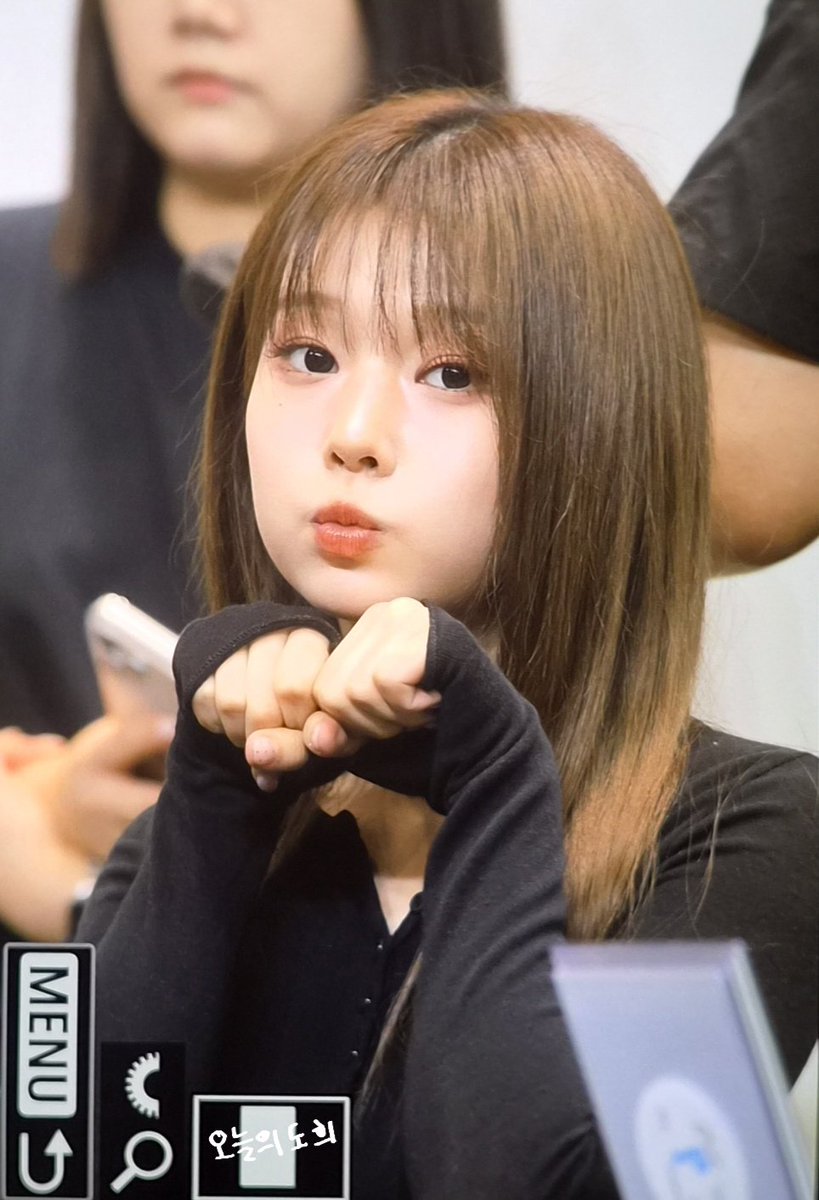 doheefff's tweet photo. 260712

#도희 #DOHEE #세이마이네임 #SAYMYNAME #SMN https://t.co/etnNpv6yNi
