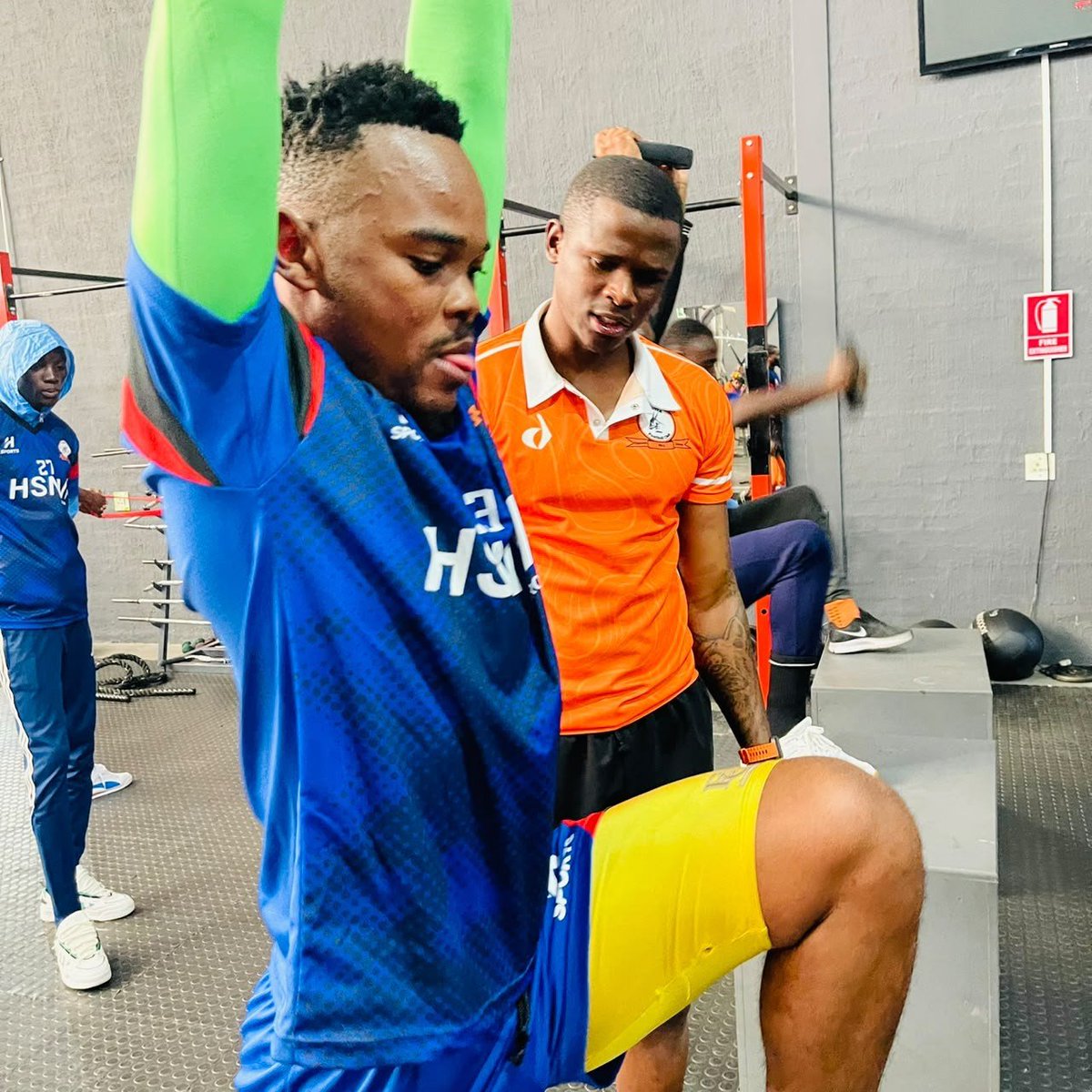 otm_enhancement's tweet photo. The fundamental objective of Gym based strength training during a football pre-season is to prepare players to tolerate the physical demands of training and competition while improving performance and mitigating the risk of injuries. https://t.co/4QWwfrdMRi