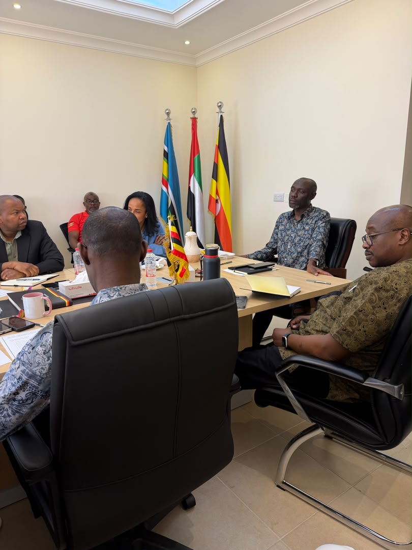 Godfreysalttv's tweet photo. PLU UAE Chapter leadership, led by Chairman Douglas Kapilary, joined hands with the Association of Ugandans in UAE(AUU) leadership to strengthen services for all Ugandans in the UAE. @HonTwallafadil https://t.co/IgjBfwq0fa