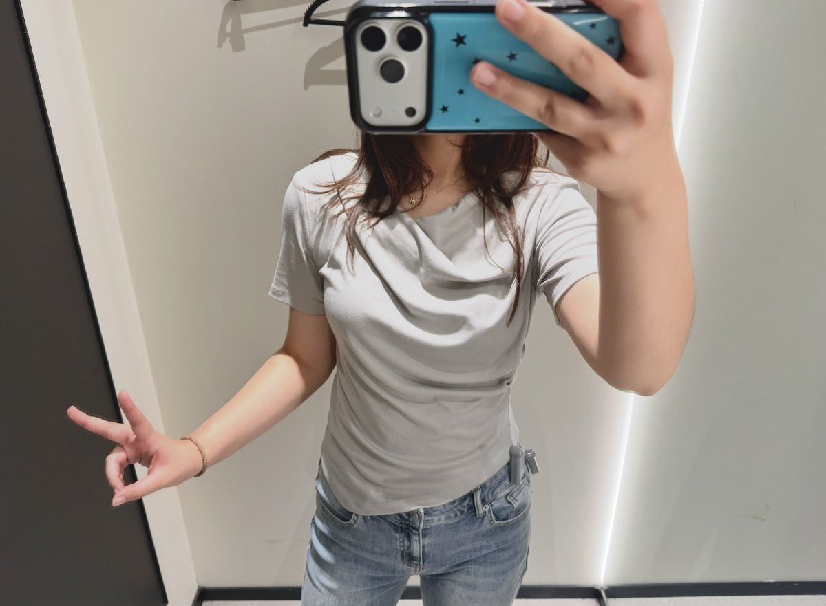 dtxdfc's tweet photo. 차백도와 여자의앙마연습생🤟 https://t.co/2hTxli0jCO