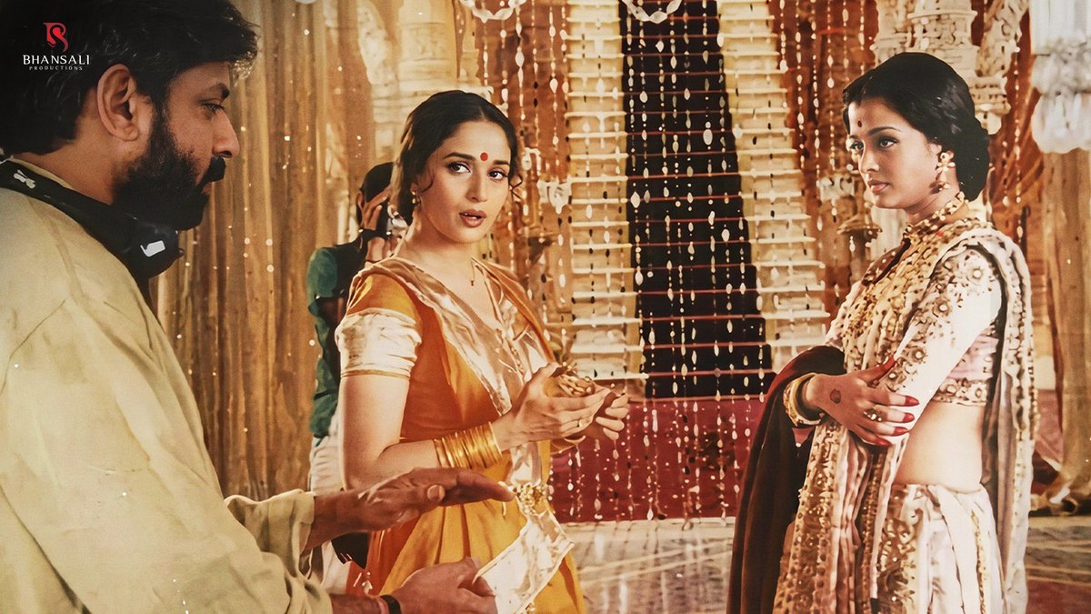 bhansali_produc's tweet photo. https://t.co/SAMYkVN3SQ