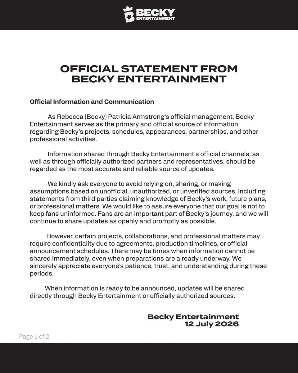centralfb_br's tweet photo. Resumo do comunicado da Becky Entertainment

Assuntos: Informações e Comunicação Oficial | Interações em Público

A Becky Entertainment reforçou que todas as informações oficiais sobre a carreira de Becky serão divulgadas exclusivamente por seus canais oficiais ou por parceiros autorizados, e pediu que os fãs não compartilhem nem acreditem em rumores ou informações de fontes não verificadas.

A empresa também explicou que alguns projetos e colaborações podem demorar a ser anunciados por questões contratuais e de confidencialidade, agradecendo a paciência e a confiança dos fãs.

Além disso, fez um apelo para que todos respeitem os limites da Becky durante encontros em locais públicos, evitando perguntas invasivas, pedidos inadequados, aglomerações, invasão de espaço pessoal e qualquer comportamento que possa comprometer sua segurança, privacidade ou bem-estar.

A mensagem reforça que o objetivo é preservar um ambiente saudável para que Becky e seus fãs continuem compartilhando momentos especiais com respeito e segurança. 

#beckysangels 
#BeckyEntertainment