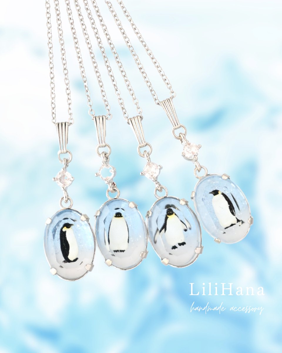 lilihana_2018's tweet photo. 避暑地のペンギン🐧

見ているだけで少し涼しくなれそうな子たちを ❄‧₊˚ https://t.co/EqXRJfUkYO