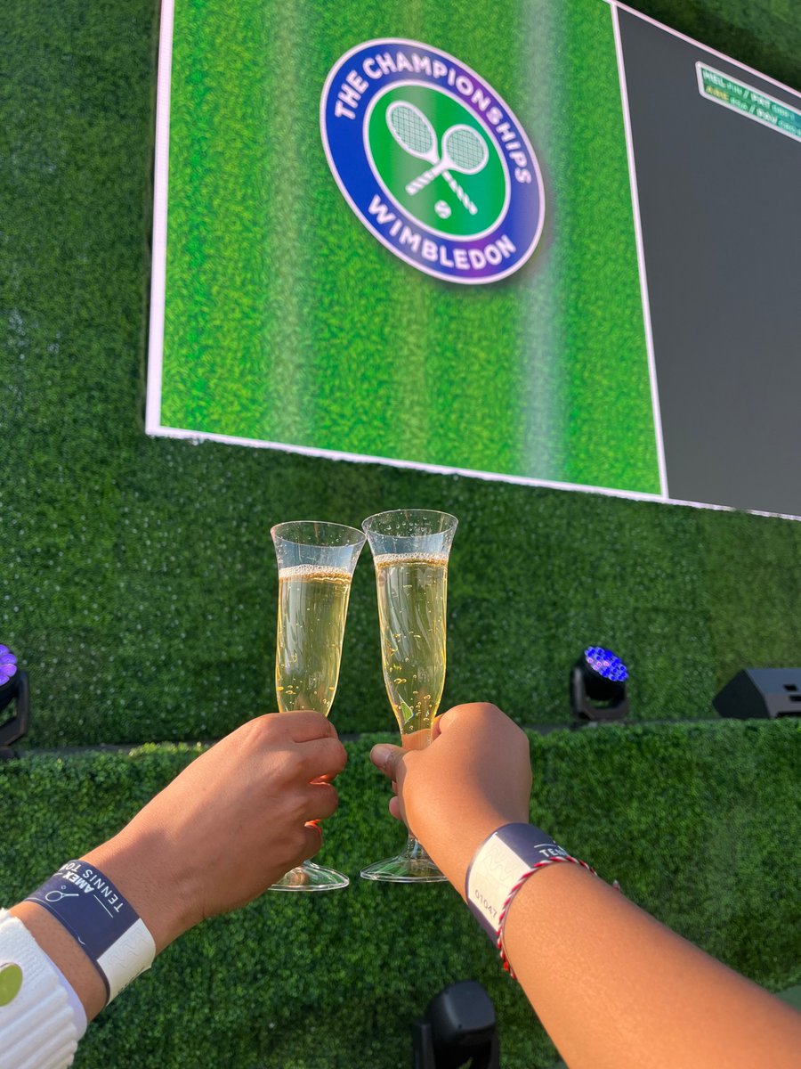 Janelle_M327's tweet photo. Amex Tennis Town 🎾 https://t.co/Yo2mYspCgX