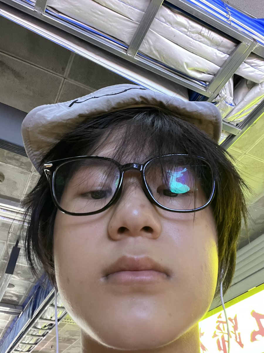 rui86386's tweet photo. 文案是我的名字 https://t.co/9V1PGSykWS