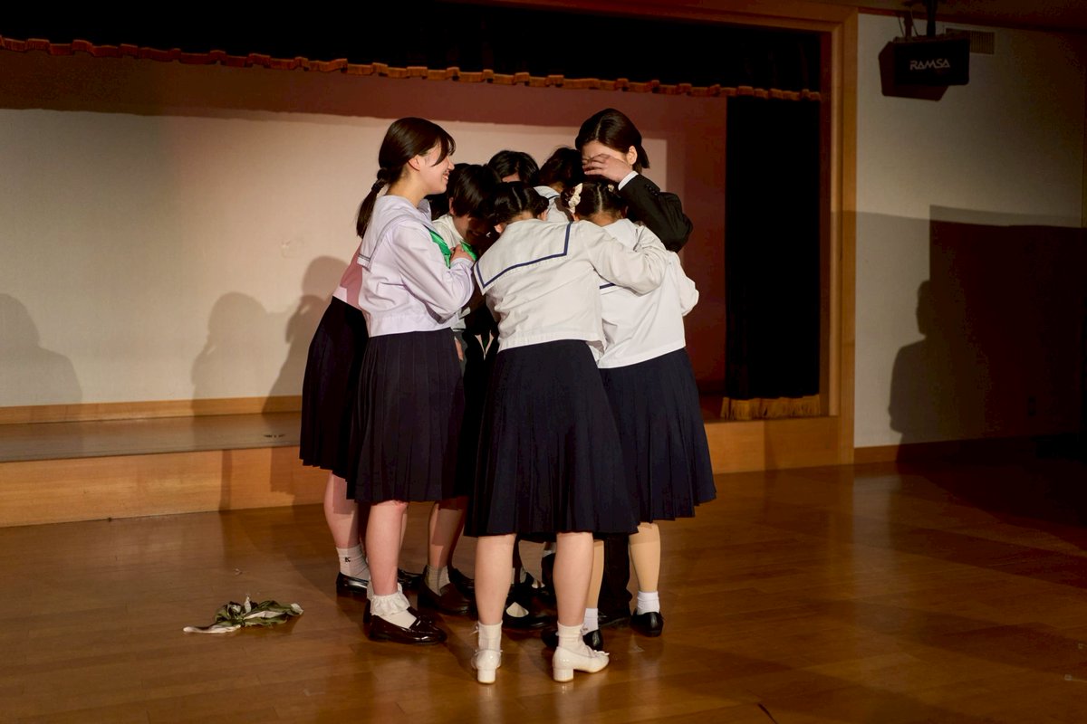 type4132mine's tweet photo. 京都大学ミュージカルサークル　カーテンコール　@kyodaimusical
「サウンド・オブ・ミュージック」 

場所　京都市下京青少年活動センター
#ゲネ撮影 #舞台写真 #stagephoto https://t.co/jTfI84IWUu