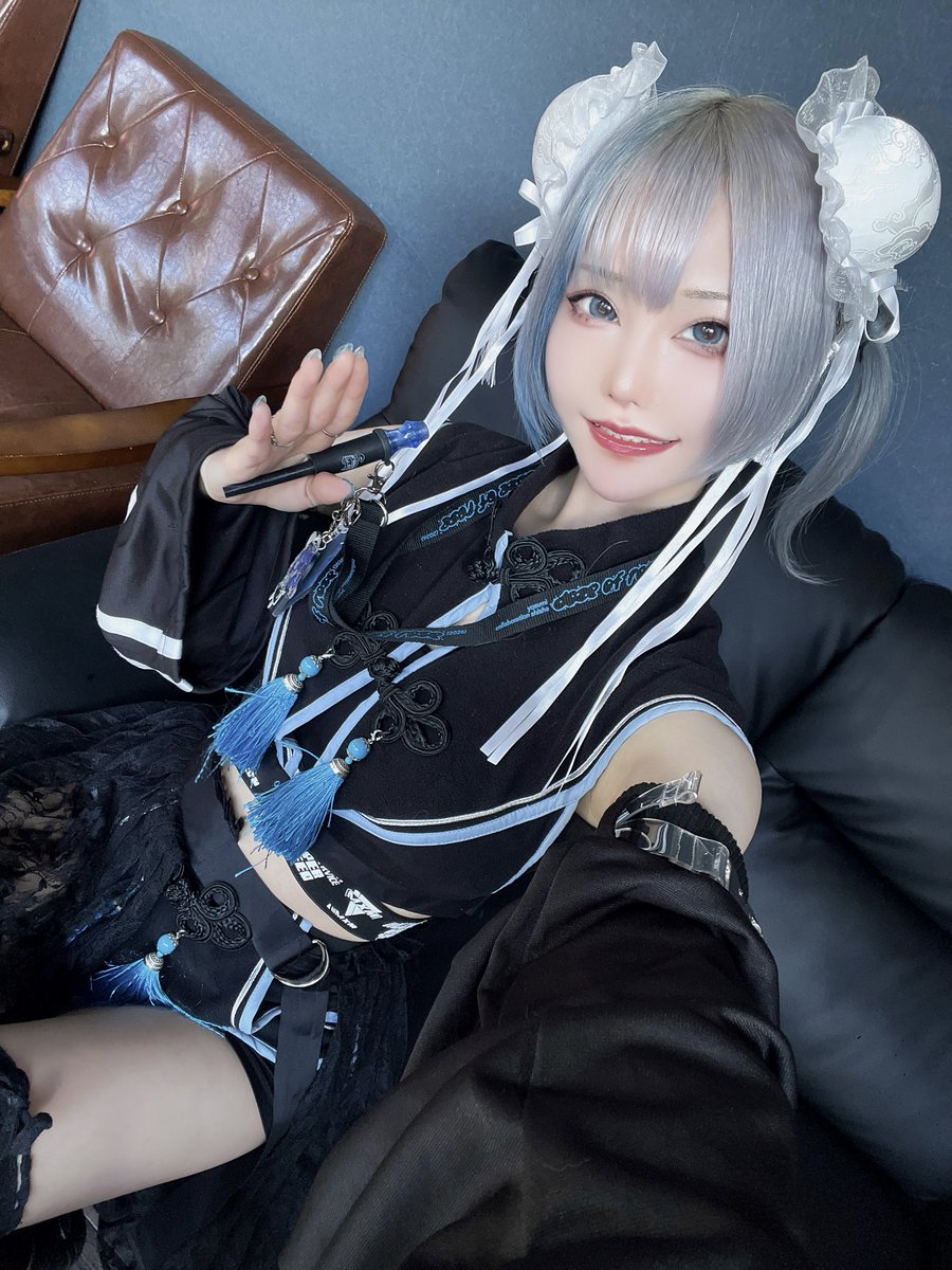 Snow_White__y's tweet photo. 昨日はシーシャサロン煙結さんでのゲストイベント来てくれた方ありがとうございました❄️
1部と2部で2着チャイナ衣装着ました❤️‍🔥
お酒も撮影もありがとう🥂
今回いろんなシーシャのMIX考えて、みんなを実験台にしてたんだけど、どれも美味しく出来て良かった✨
#しらゆきシーシャ https://t.co/Sdjy2taOOZ