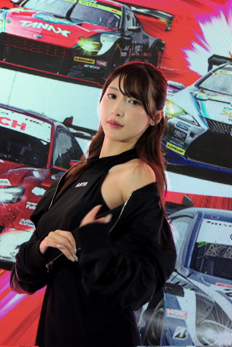 _michaelD27's tweet photo. 2026/7/11
『SUPER GT EXPERIENCE サーキットに行こう!! in スーパーオートバックス・仙台泉加茂』

天気はあいにくの雨模様でしたが、ステージはキラッキラでした。サインもいただき、ありがとうございました！

#SUPERGTEXPERIENCE
#サーキットに行こう
#一之瀬優香 さん@ichinose_yuka https://t.co/lC3Qa1Bba4
