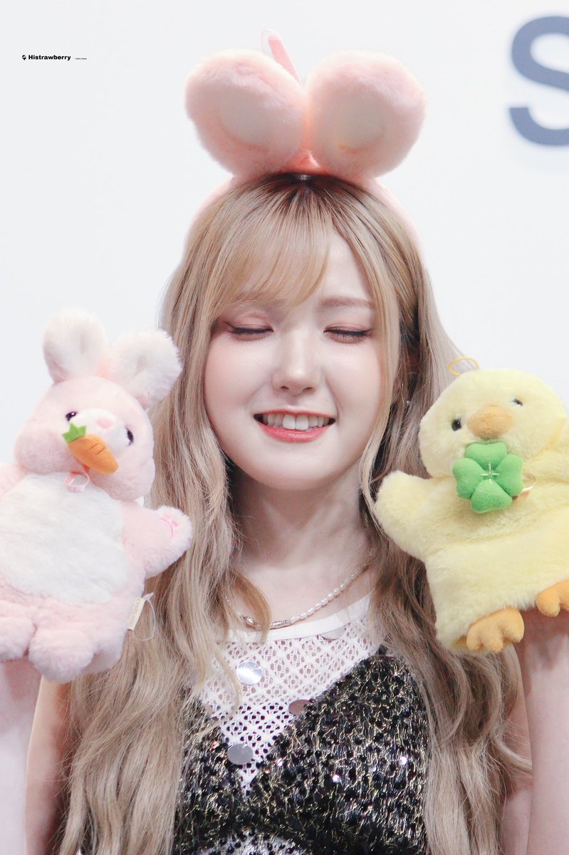 Histrawberry06's tweet photo. 260712

🐰🐤🐹

#SAYMYNAME #히토미 #HITOMI #ヒトミ 
 #세이마이네임 #SMN #本田仁美 https://t.co/AFcfHDTkKI