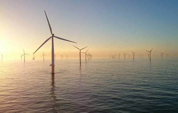 RucinskiBTFG's tweet photo. Offshore na Bałtyku to inwestycja, która nie obniży cen energii.
Hasło, że wiatr to energia za darmo, jest nieprawdą - choć samo źródło energii jest bezpłatne, jego wykorzystanie wymaga olbrzymich nakładów inwestycyjnych. https://t.co/s822dR9dJZ