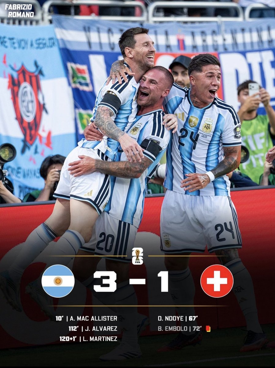 _FutbolTotal_ES's tweet photo. 🇦🇷 ¡ARGENTINA A SEMIS! 🇦🇷
3-1 a Suiza en la prórroga. Mac Allister abrió el marcador, Ndoye igualó para los suizos (con 10 tras la roja a Embolo), y Julián Álvarez + Lautaro Martínez sentenciaron en el alargue.
Ahora esperan a Inglaterra 🔥
#Mundial2026 #LautaroMartinez https://t.co/Kl2TtzlwXt