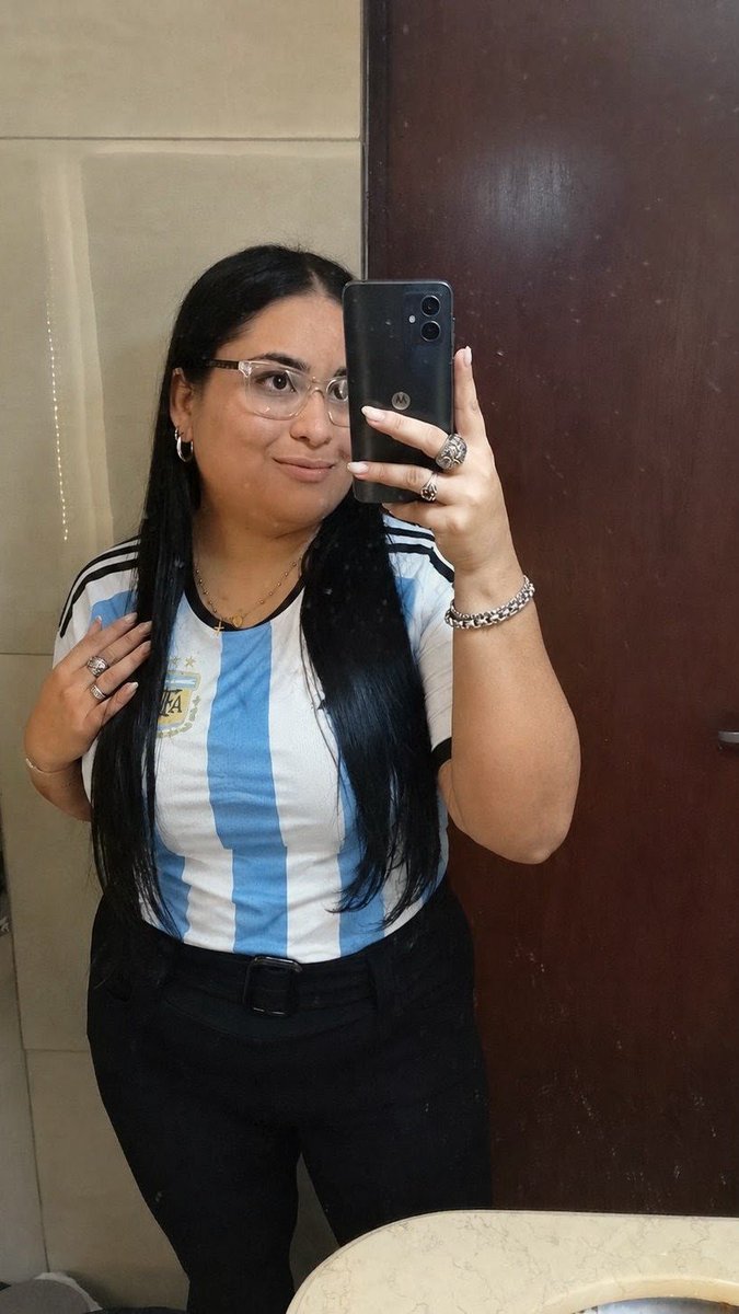 RuizDiazB's tweet photo. 🇦🇷✨🫂🤍 https://t.co/H4q4iuIGCW