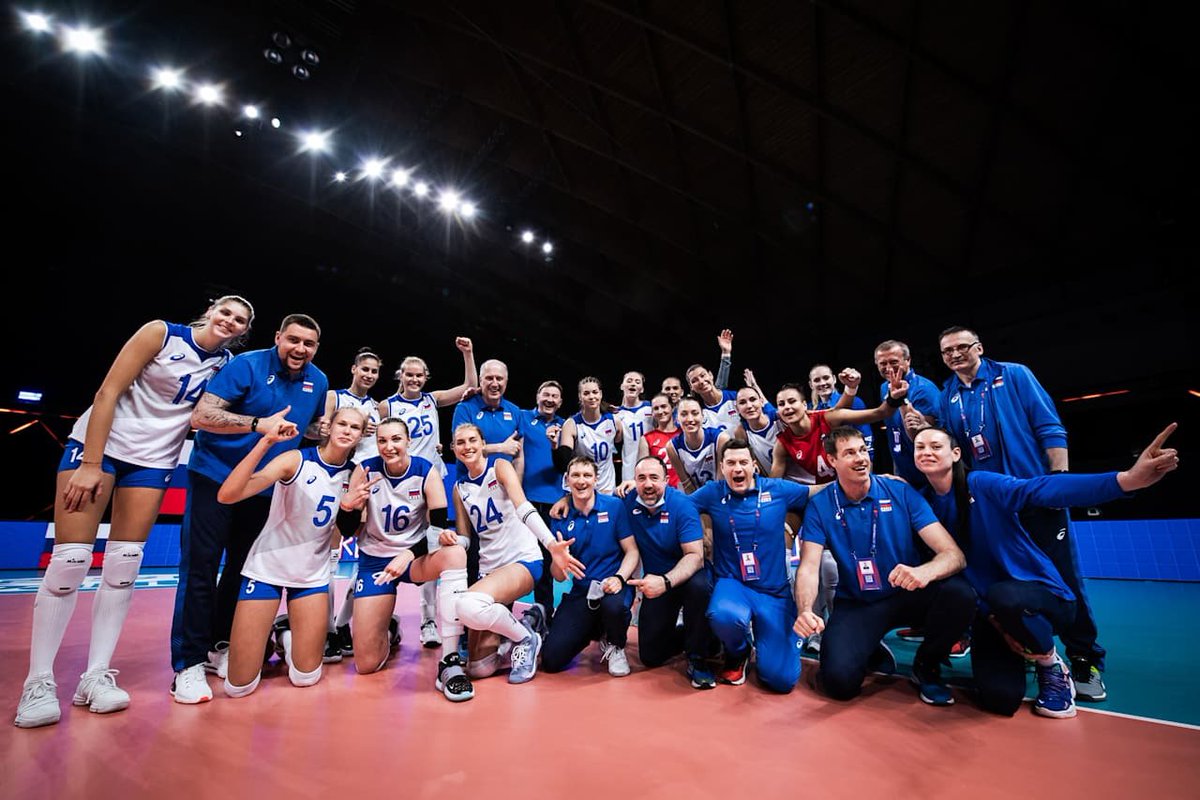 jeffrykim20's tweet photo. Fun Fact

VNL 2022, Russia "dikucilkan" dari event Internasional dan posisinya digantikan Bulgaria di VNL 2022

VNL 2026, Bulgaria terdegradasi beberapa hari setelah status Russia dikembalikan, dan kemungkinan akan mengisi posisi Bulgaria di VNL 2027 https://t.co/rj7A7dry2C