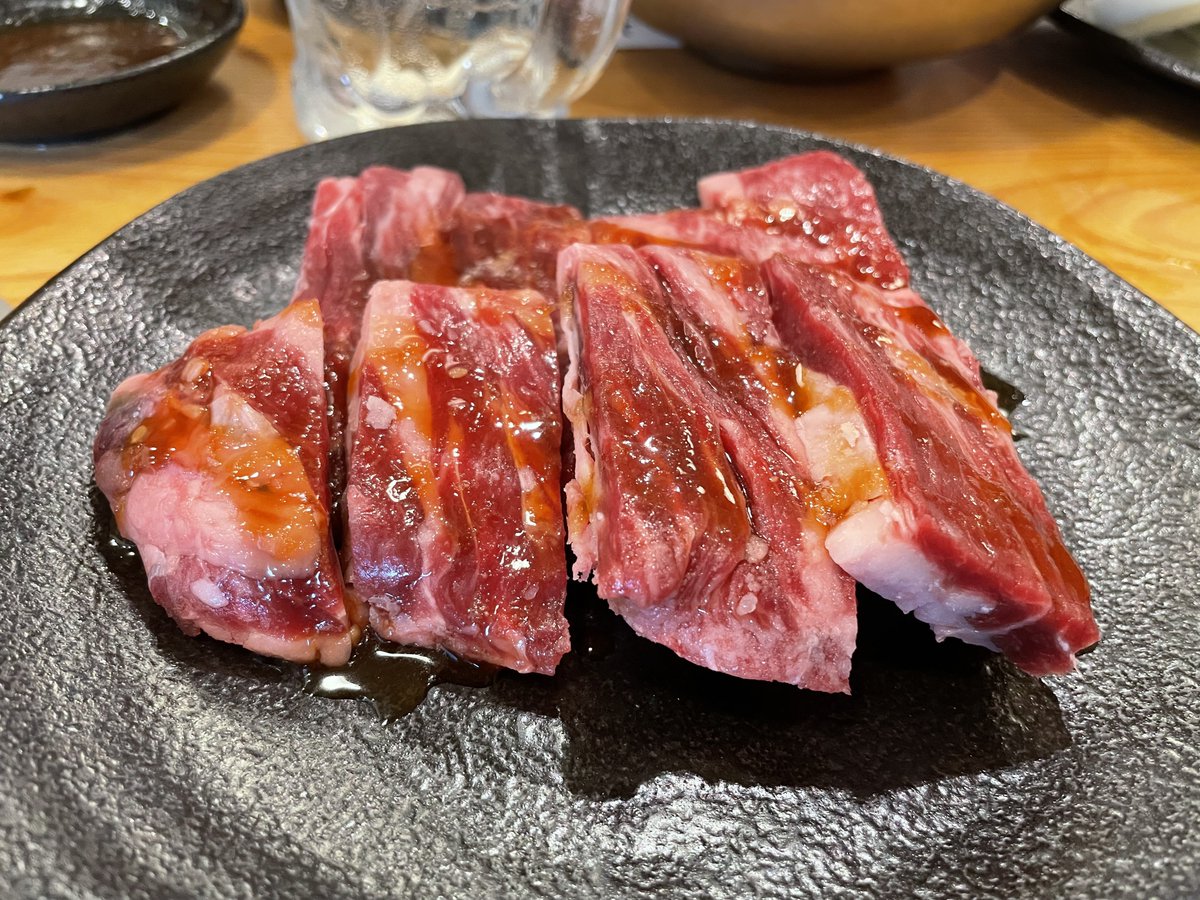uraegu's tweet photo. 今からステーキ焼き🥩

#ユノローグ https://t.co/zvxrWiqWrd