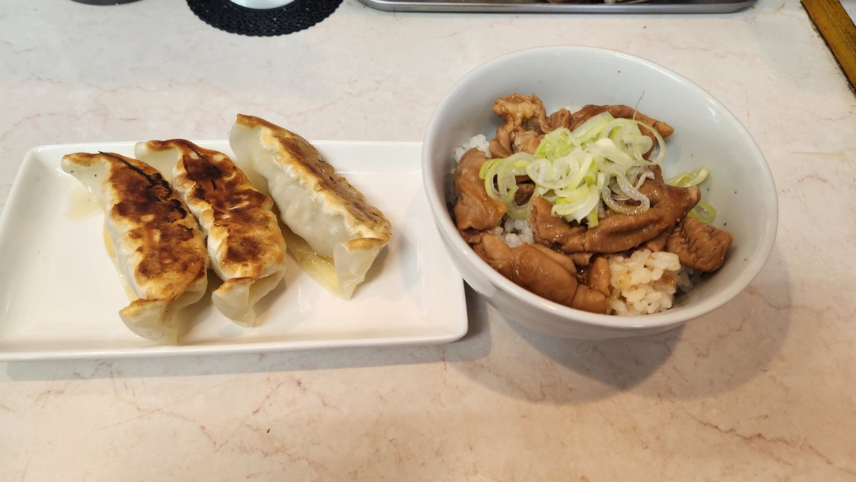 mikottogm's tweet photo. 辛麺、感謝します🙏 https://t.co/lP2M5PDv3C
