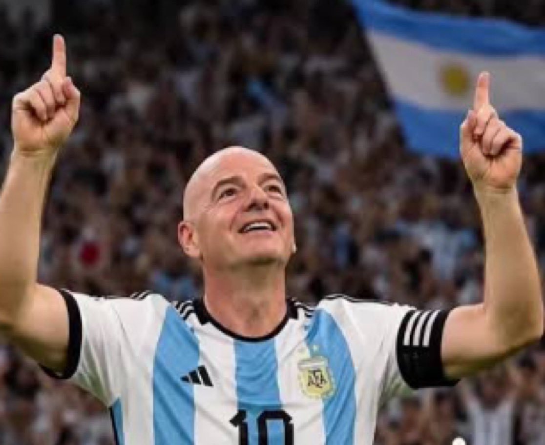 CSada4043325's tweet photo. @FabrizioRomano Este no solo del partido si no lo que va del Mundial..!! 😂😂 https://t.co/JvXu3mAsOk