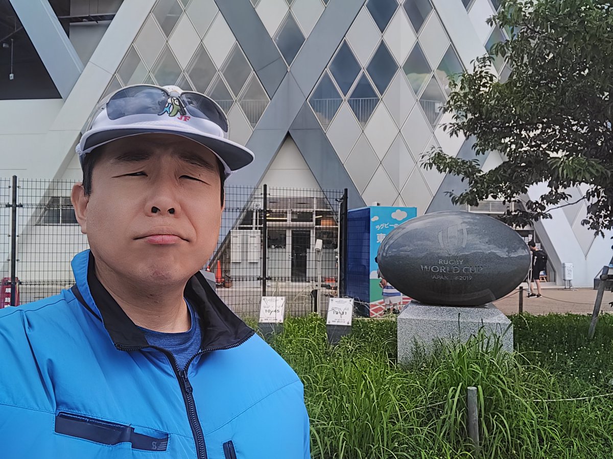 yasuhiro_update's tweet photo. 【①#花園ラグビー場＆#花園中央公園 緊急視察】

ラグビーWカップ記念モニュメント付近。
これは余りにも酷い。いくらなんぼでもこれはダメ。

国際試合前後だけ整えるより、普段日頃から綺麗に除草しておかないと。

#東大阪市議会 #東大阪市議会議員 #東大阪市  #川口やすひろ #川口泰弘 https://t.co/d6JgRVN2vb