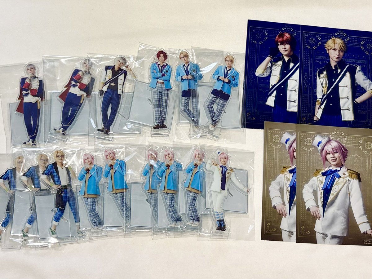 79Ru391's tweet photo. 【交換/譲渡】あんさんぶるスターズ あんステ 返礼祭レクイエム Knights アクスタ チェキ ランブロ トレブロ 特典

譲：瀬名 凛月 嵐 司 真 桃李 英智 真緒

求：
アクスタ返礼祭レオ
チェキ返礼祭レオ、泉
or定価

Knights譲渡は他から同数お引き取りいただける方。異種交換◎本日手渡し可能です。 https://t.co/PHn7qM3BeU
